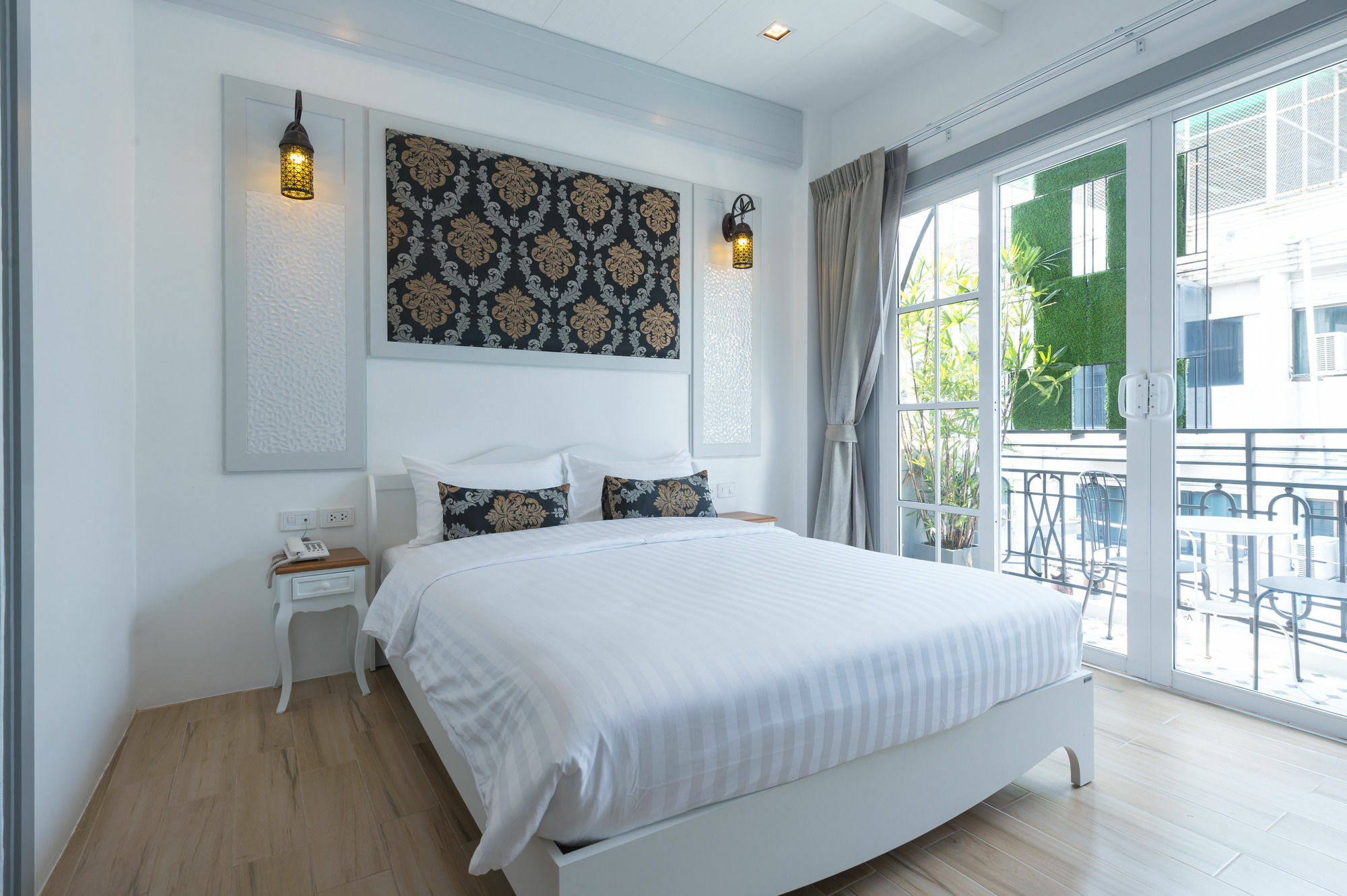 White Ivory Bed And Breakfast Bangkok Eksteriør bilde